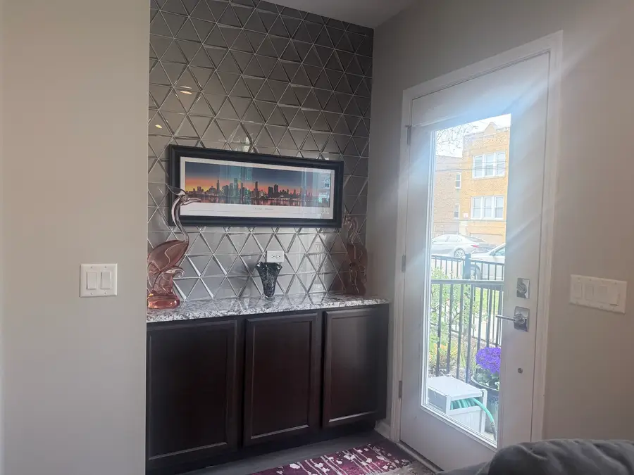 3117 N Karlov Avenue, Chicago, IL 60641 - #3