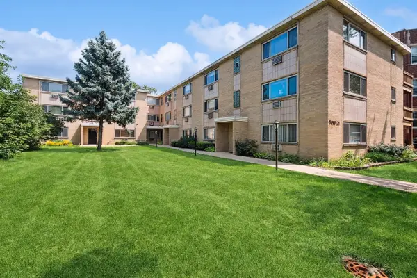 7019 N Ridge Boulevard #3B, Chicago, IL 60645