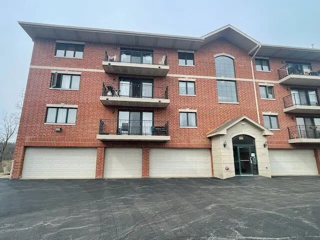 6870 W Winding Trail #302, Oak Forest, IL 60452 - #1