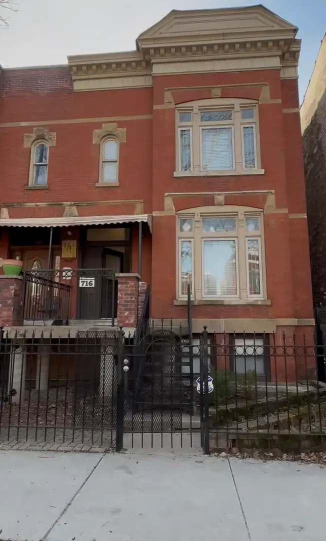 716 S Claremont Avenue, Chicago, IL 60612 - #1