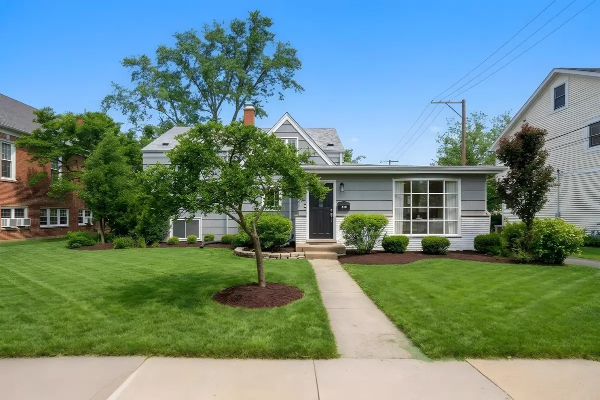 4740 Douglas Road, Downers Grove, IL 60515 - #1