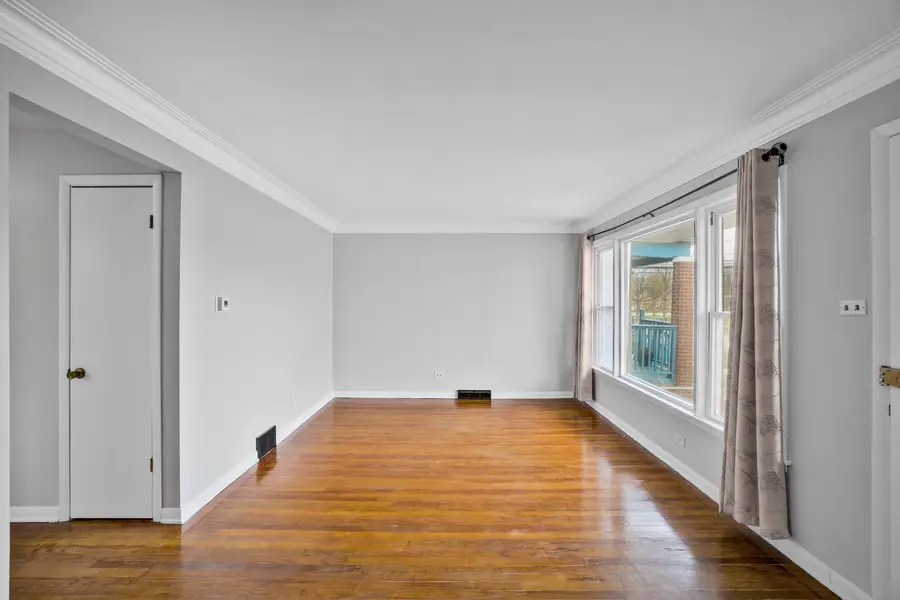 9520 S Yale Avenue, Chicago, IL 60628 - #3