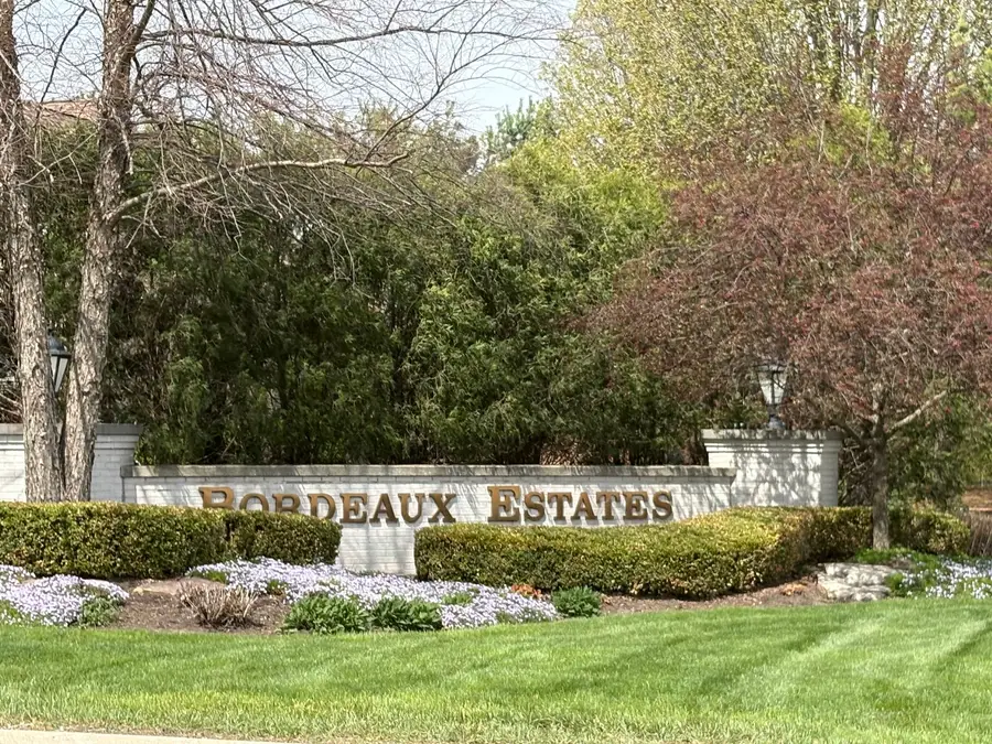 1154 Blaye, Bourbonnais, IL 60914 - #2