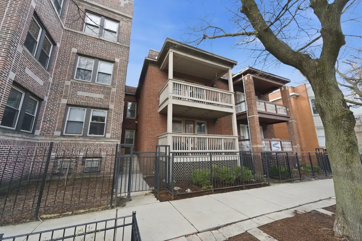 1539 W Addison Street, Chicago, IL 60613 - #1