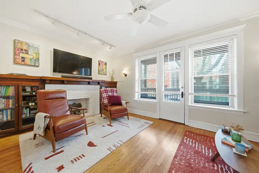 1539 W Addison Street, Chicago, IL 60613 - #3