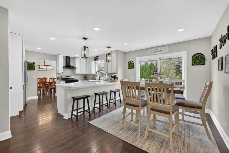 1285 N Lyle Avenue, Elgin, IL 60123 - #3