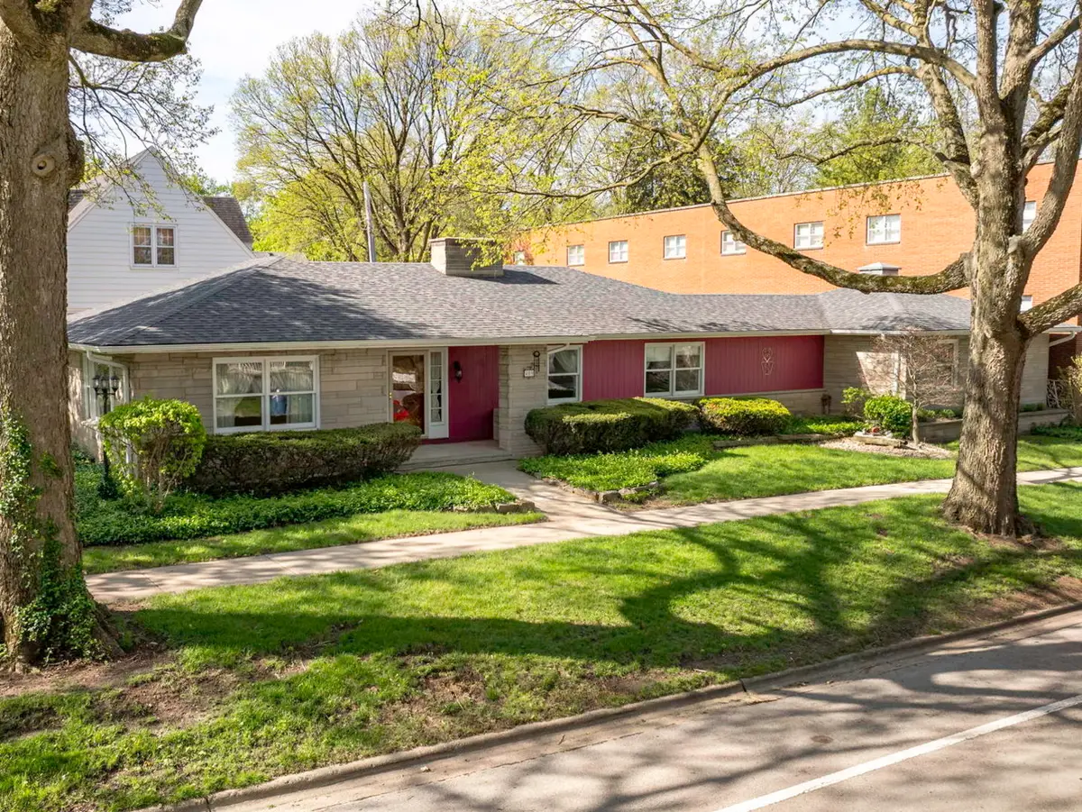 409 W Jefferson Street, Morris, IL 60450 - #1