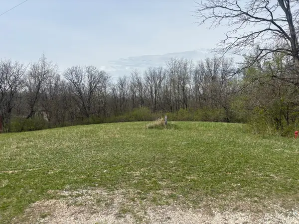 1025/26/27 Plum Circle, Varna, IL 61375