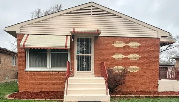 117 W 158th Place, Harvey, IL 60426