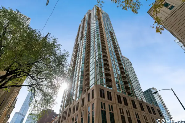 21 E Huron Street #3301, Chicago, IL 60611