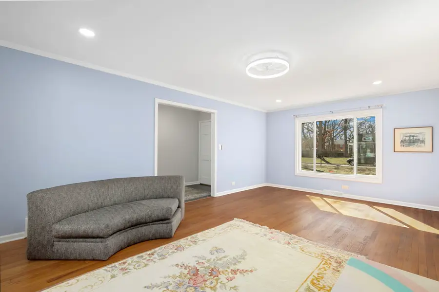 104 E Louis Avenue, Lake Forest, IL 60045 - #3