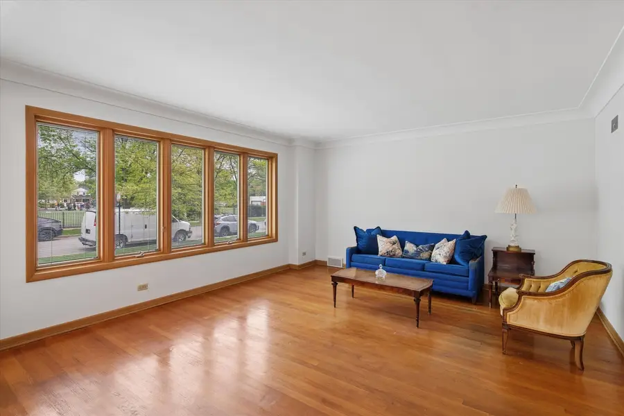 6034 N Keating Avenue, Chicago, IL 60646 - #2