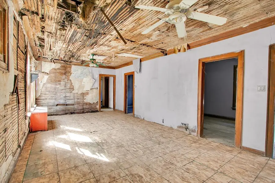 635 E 92nd Street, Chicago, IL 60619 - #2