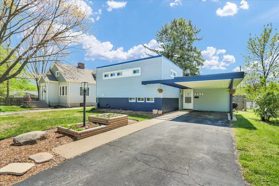 1307 W Clark Street, Champaign, IL 61821 - #3