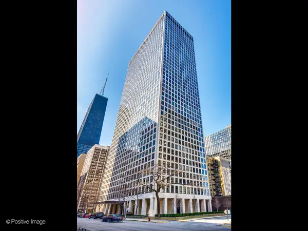 260 E Chestnut Street #2507, Chicago, IL 60611