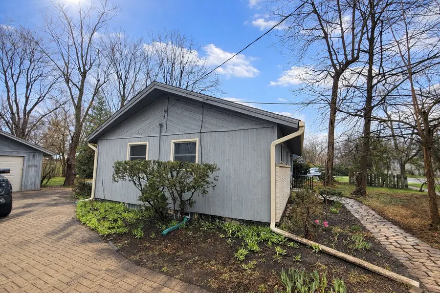 210 Hill Avenue, Glen Ellyn, IL 60137 - #3