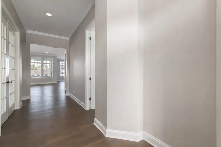 1030 Hilldale Drive, Saint Charles, IL 60175 - #3