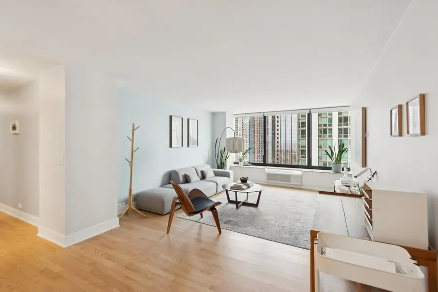 155 N Harbor Drive #2205, Chicago, IL 60601 - #3