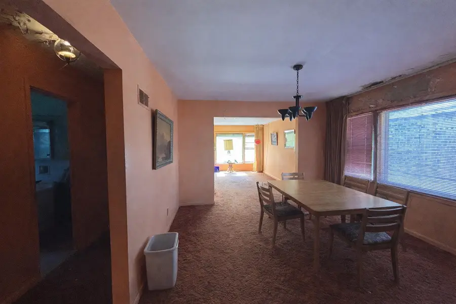 2636 W Pratt Boulevard, Chicago, IL 60645 - #2