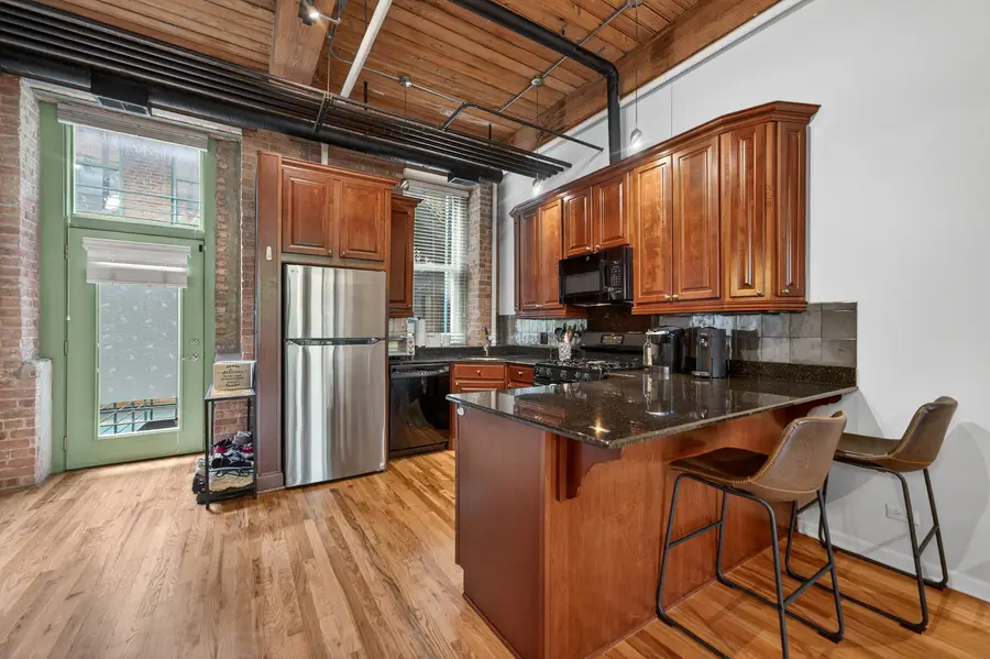 Address Withheld By Seller, Chicago, IL 60647 - #3