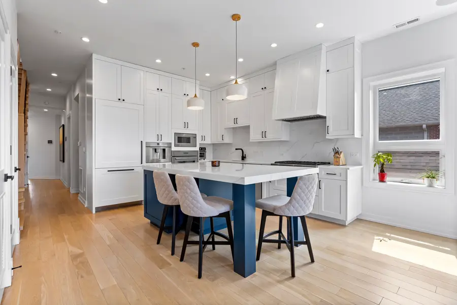 1525 N Bosworth Avenue #3S, Chicago, IL 60642 - #3