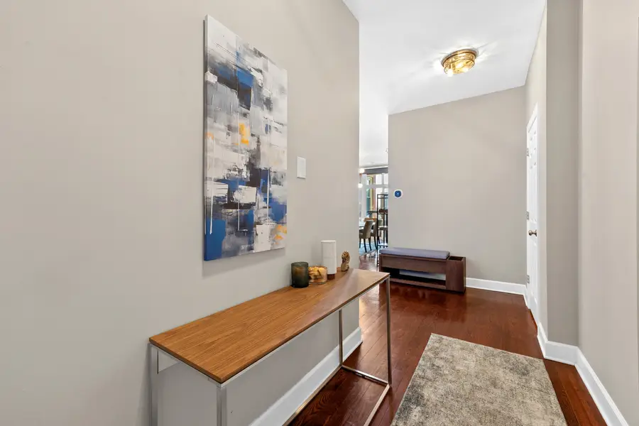 2700 W Belmont Avenue #402, Chicago, IL 60618 - #3