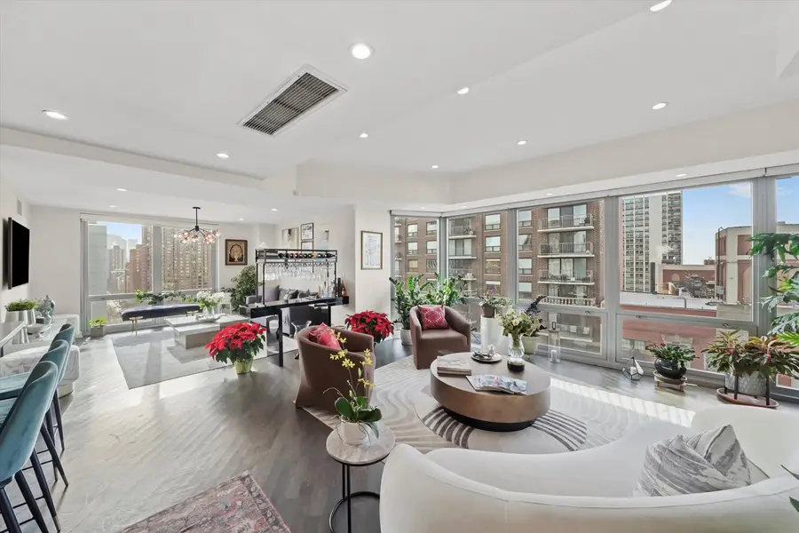 21 W Goethe Street #18GH, Chicago, IL 60610 - #3