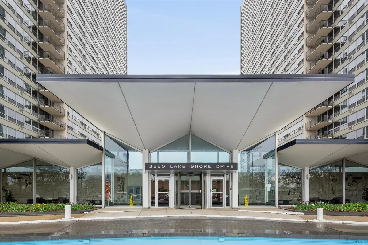3550 N Lake Shore Drive #1620, Chicago, IL 60657 - #1