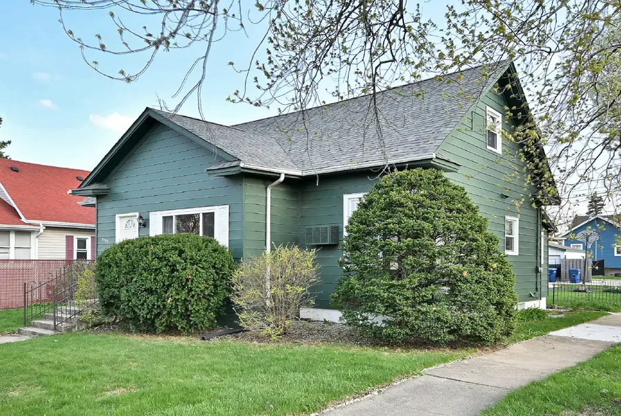 2221 119th Place, Blue Island, IL 60406 - #2