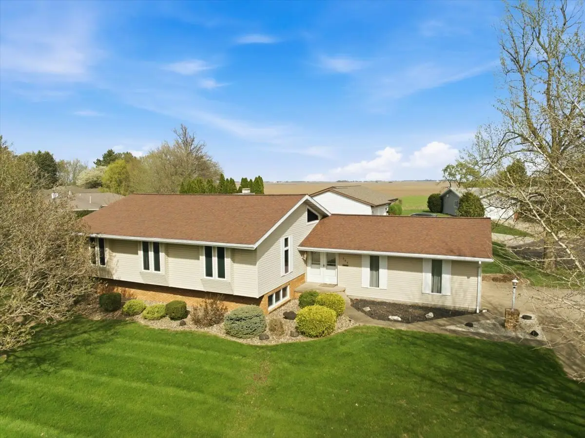 504 S School Street, Minier, IL 61759 - #1