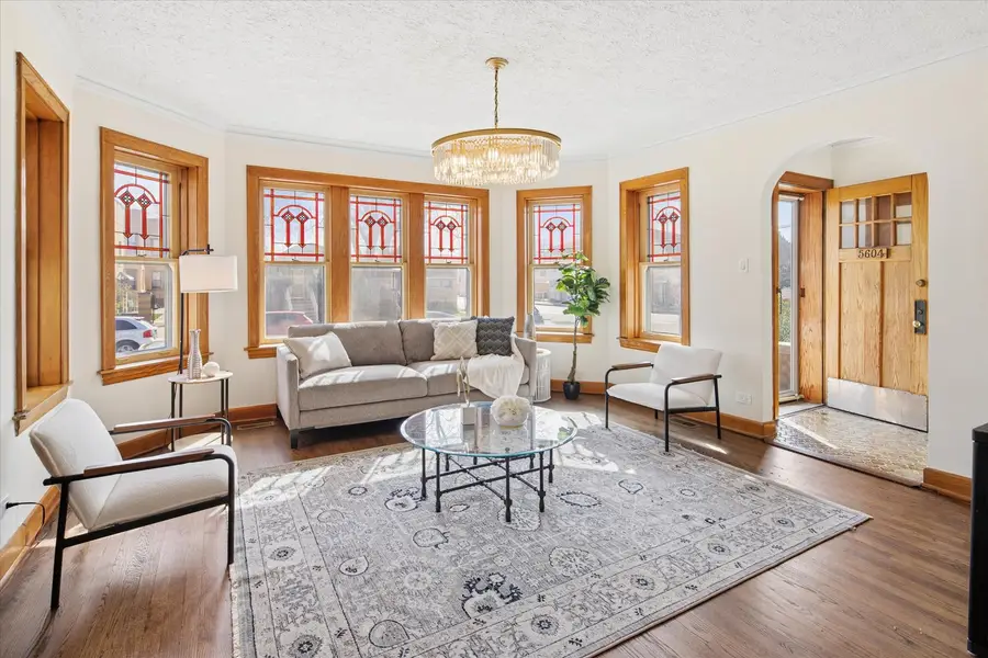 5604 N Mango Avenue, Chicago, IL 60646 - #2