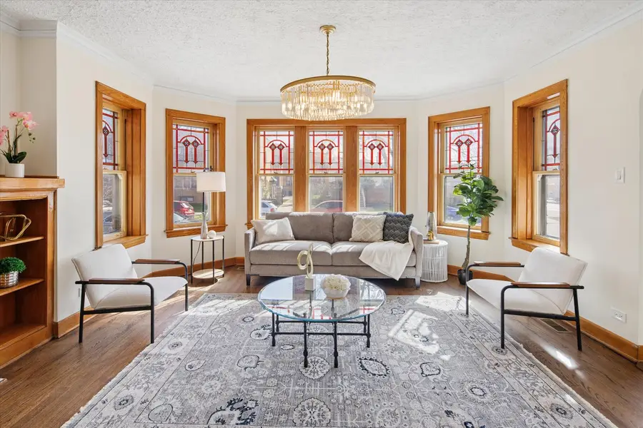 5604 N Mango Avenue, Chicago, IL 60646 - #3