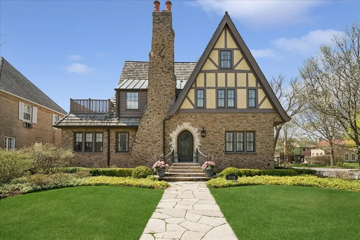 2448 Lincolnwood Drive, Evanston, IL 60201 - #1