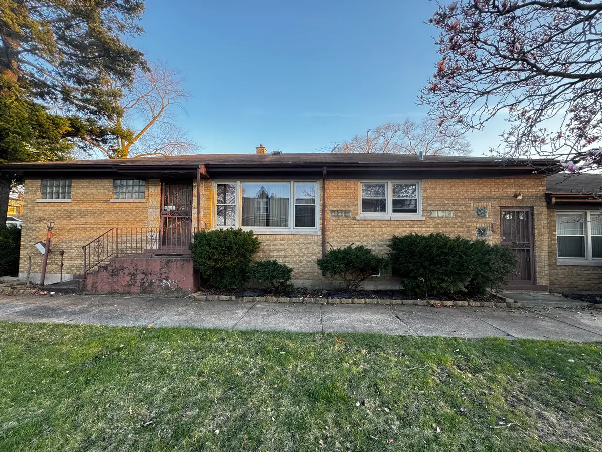 10100 S Saint Lawrence Avenue, Chicago, IL 60628 - #1