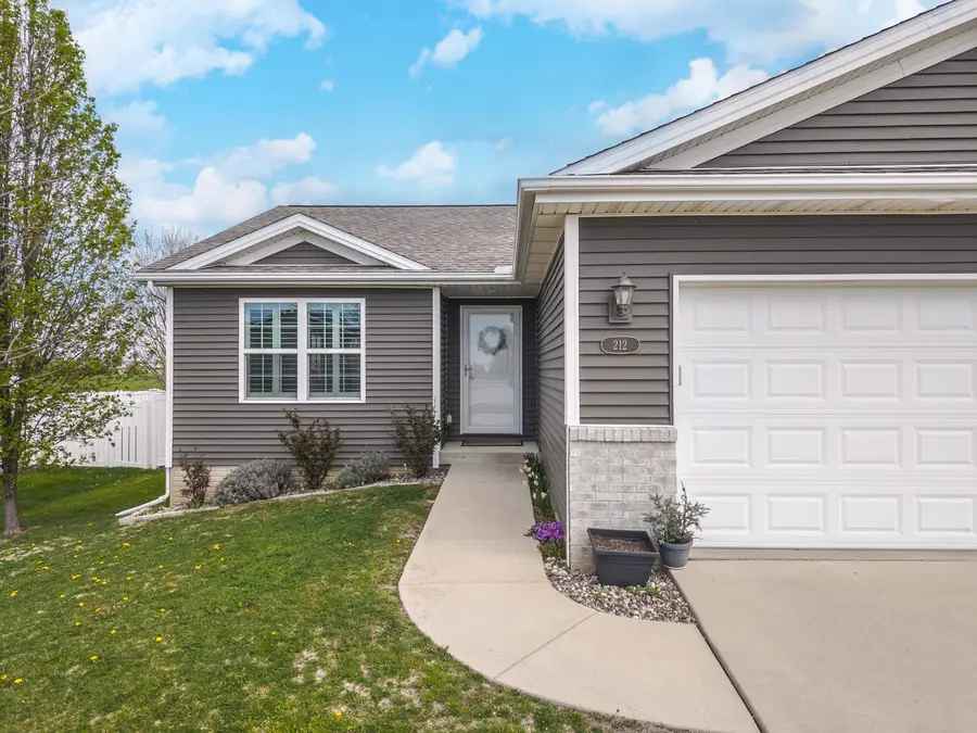 212 Springdale Avenue, Bloomington, IL 61704 - #2