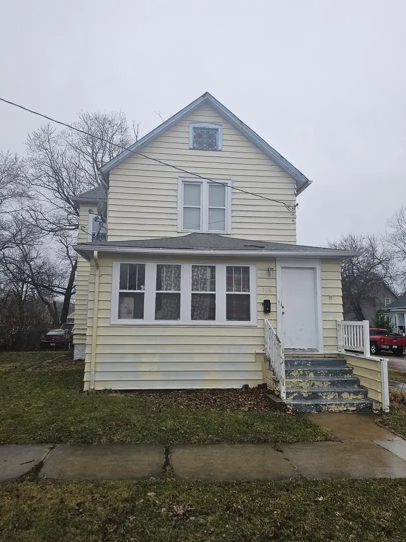 728 N Ash Street, Waukegan, IL 60085 - #3