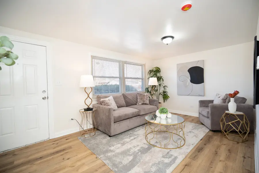 16551 Plymouth Drive, Markham, IL 60428 - #3