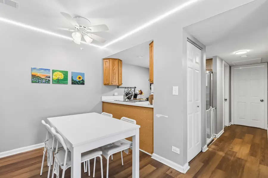 1981 Kenilworth Circle #G, Hoffman Estates, IL 60169 - #3