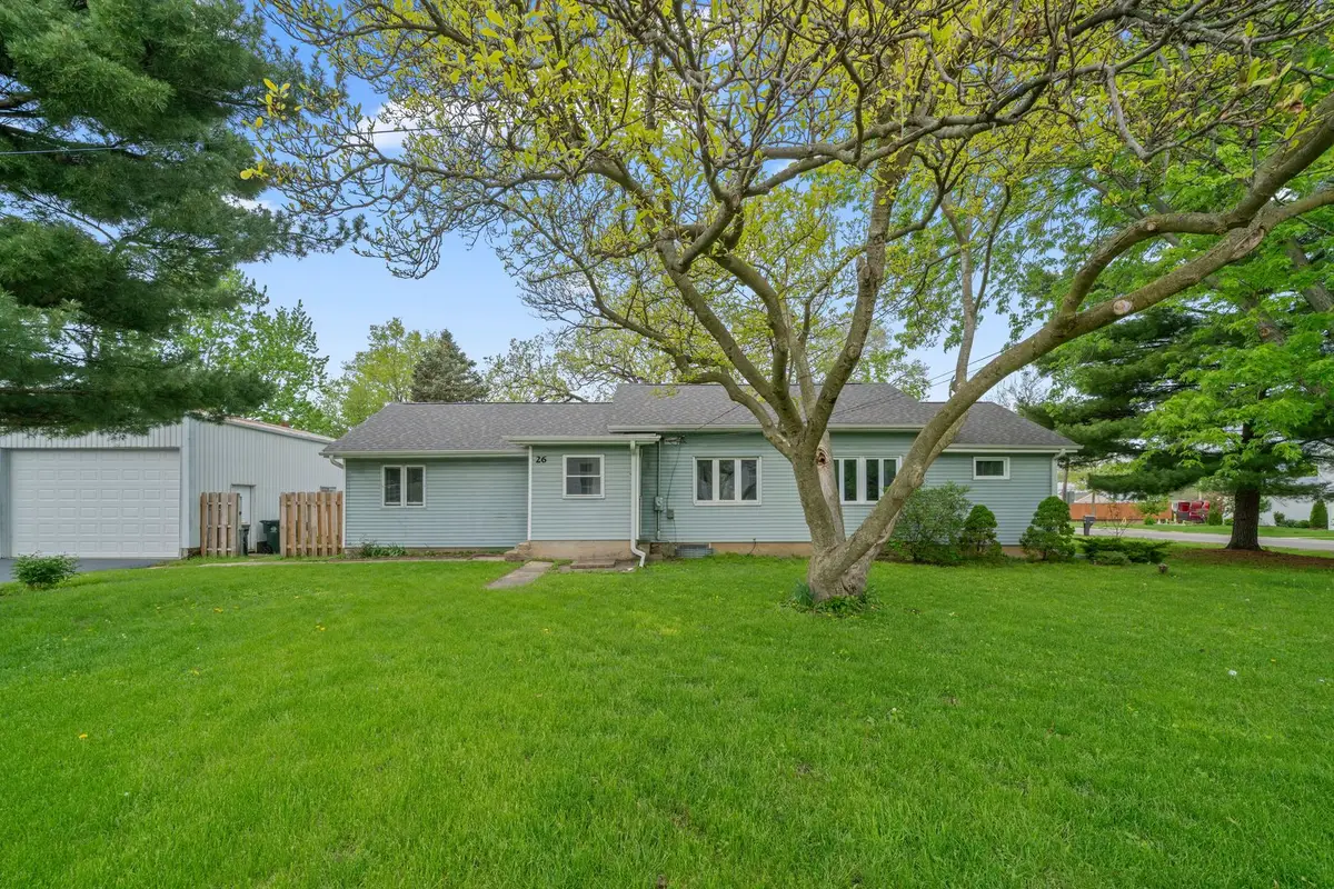 26 Cross Street, Bristol, IL 60512 - #1