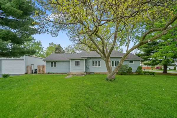26 Cross Street, Bristol, IL 60512