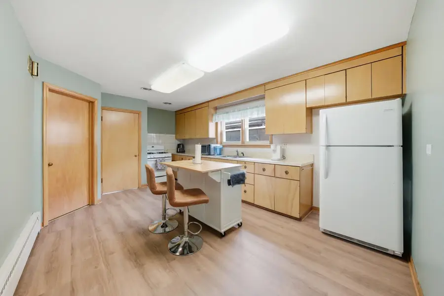 5748 S Kenneth Avenue, Chicago, IL 60629 - #3