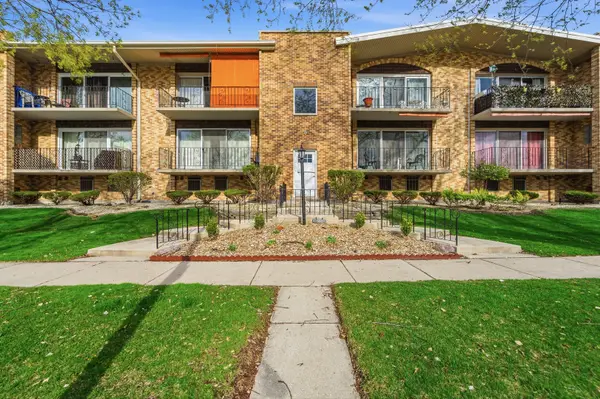 10221 S Komensky Avenue #1E, Oak Lawn, IL 60453