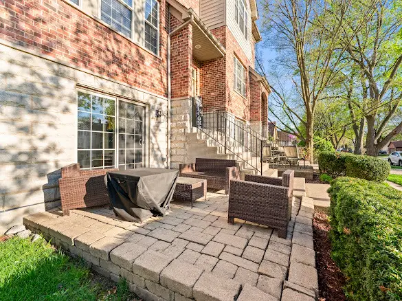 265 N Wilmette Avenue, Westmont, IL 60559 - #3