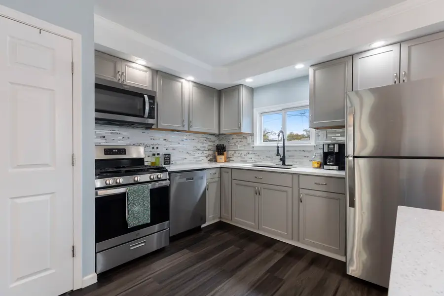 3915 Liberty Boulevard, Westmont, IL 60559 - #3