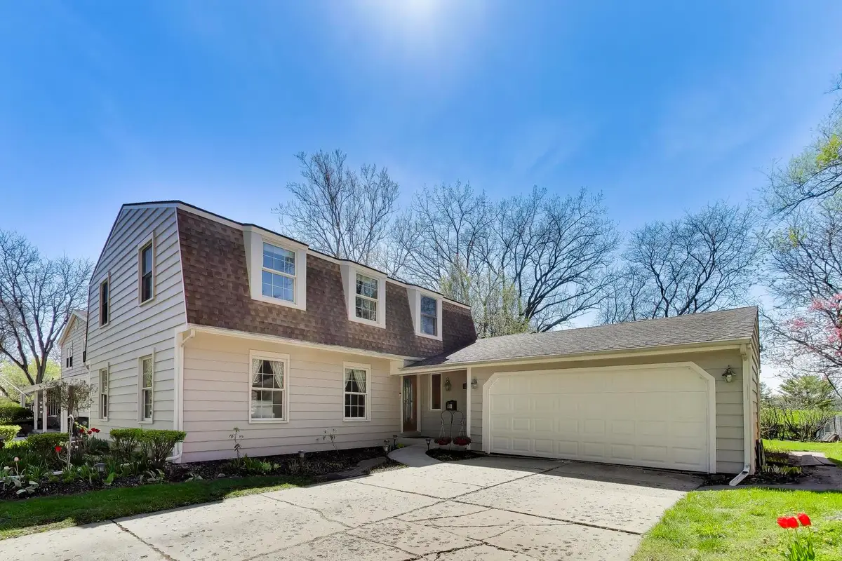 1222 S Patton Avenue, Arlington Heights, IL 60005 - #1