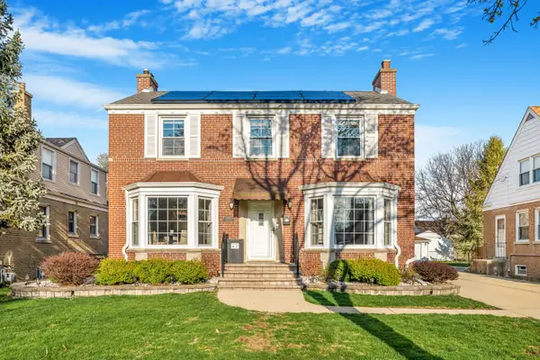 1907 Portsmouth Avenue, Westchester, IL 60154