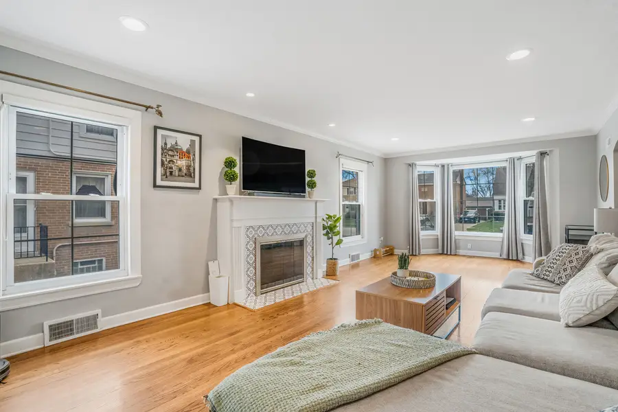 1907 Portsmouth Avenue, Westchester, IL 60154 - #3