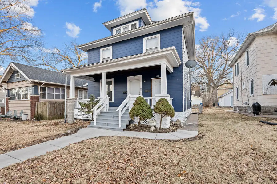 211 E Dover Court, Davenport, IA 52803 - #2