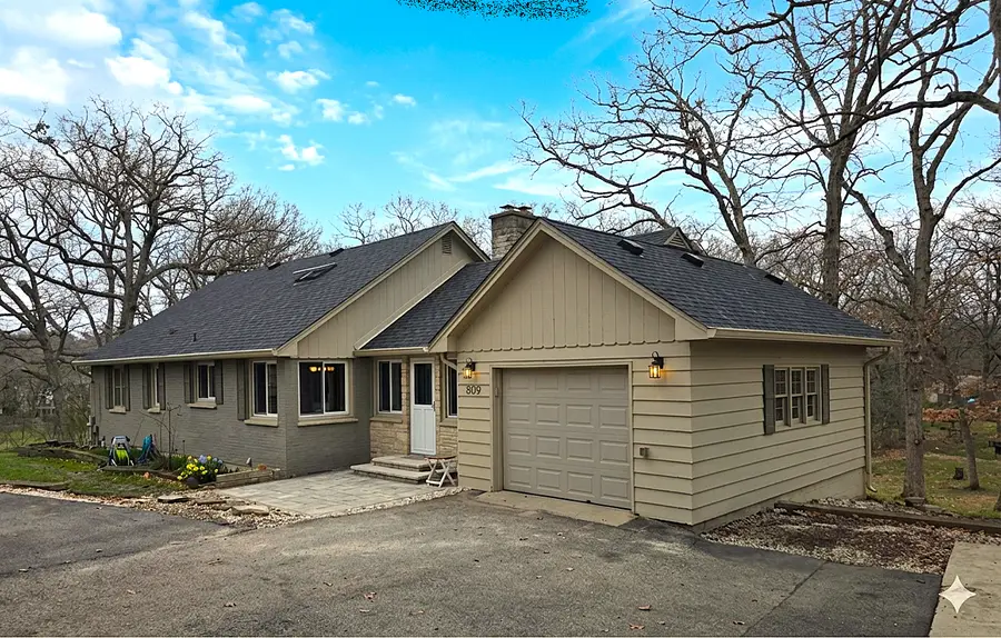 809 Ridgeland Street, Fox River Grove, IL 60021 - #2