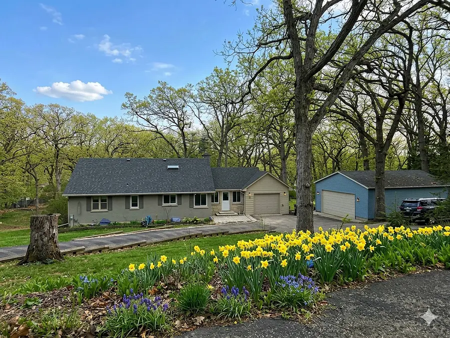 809 Ridgeland Street, Fox River Grove, IL 60021 - #3